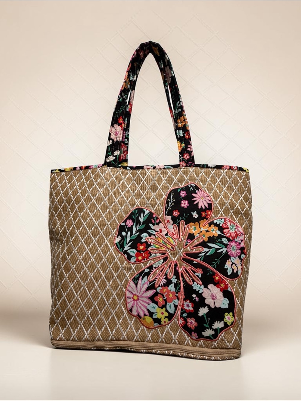 Vera Bradley Tangerine Twist Straw Beach Tote Hibiscus Flower